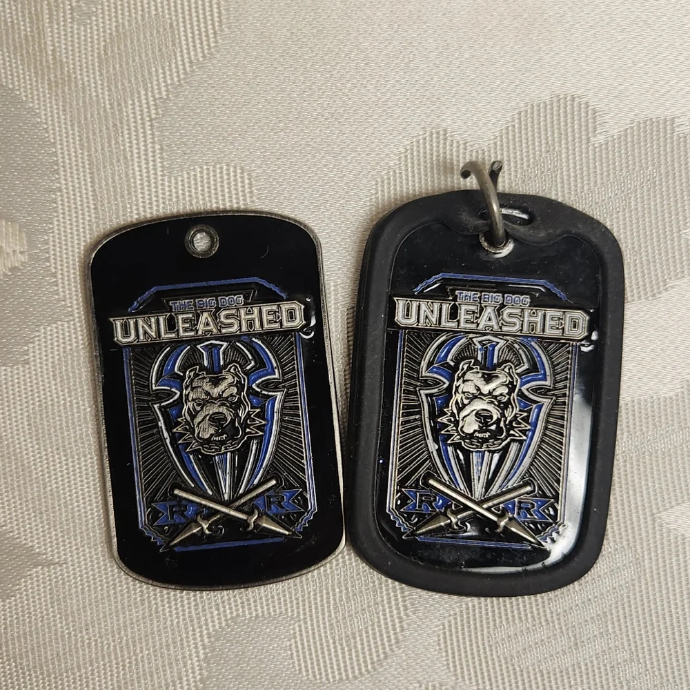 🖤2019 WWE Roman Reigns The Big Dog Unleashed dog tag Set